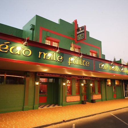 The Irish Village 翡翠城 外观 照片